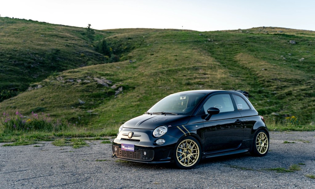 9ESSE 500 Abarth